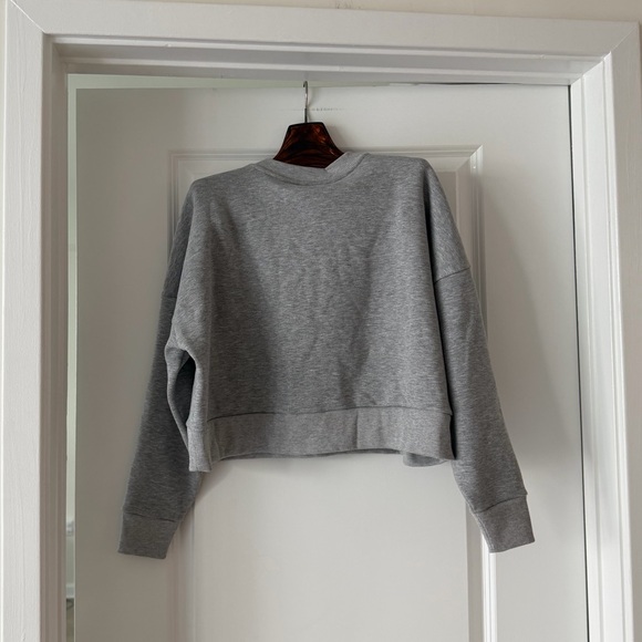 Farm Rio Farm Rio Flowers Pullover - Picture 7 of 8